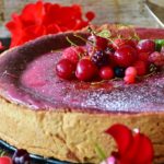 Torte vegane estive: torta morbida con ciliegie e cocco